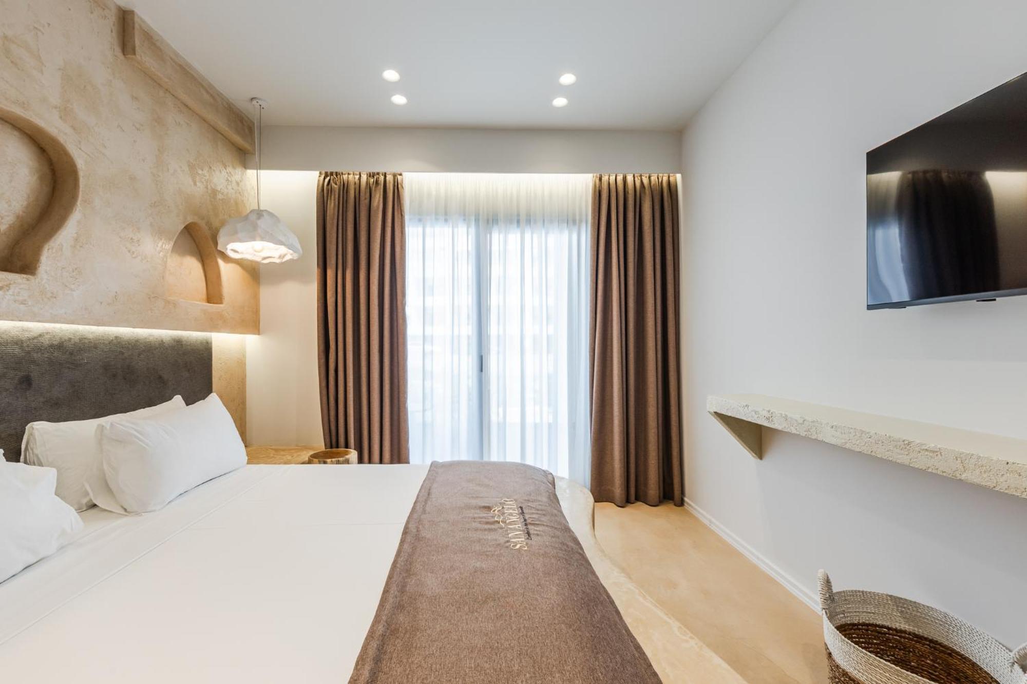 San Angelo Luxury & - Adults Only
